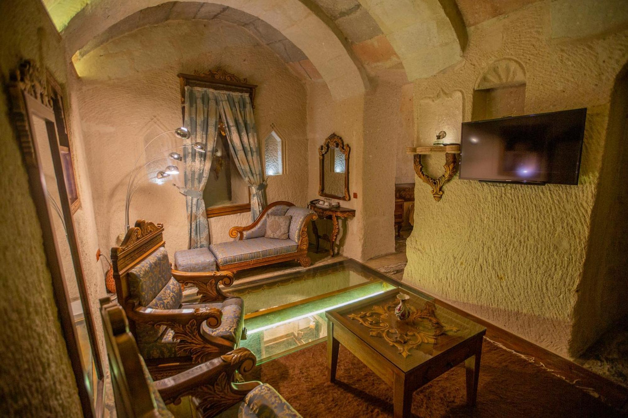 Hermes Cave Hotel Учисар Экстерьер фото