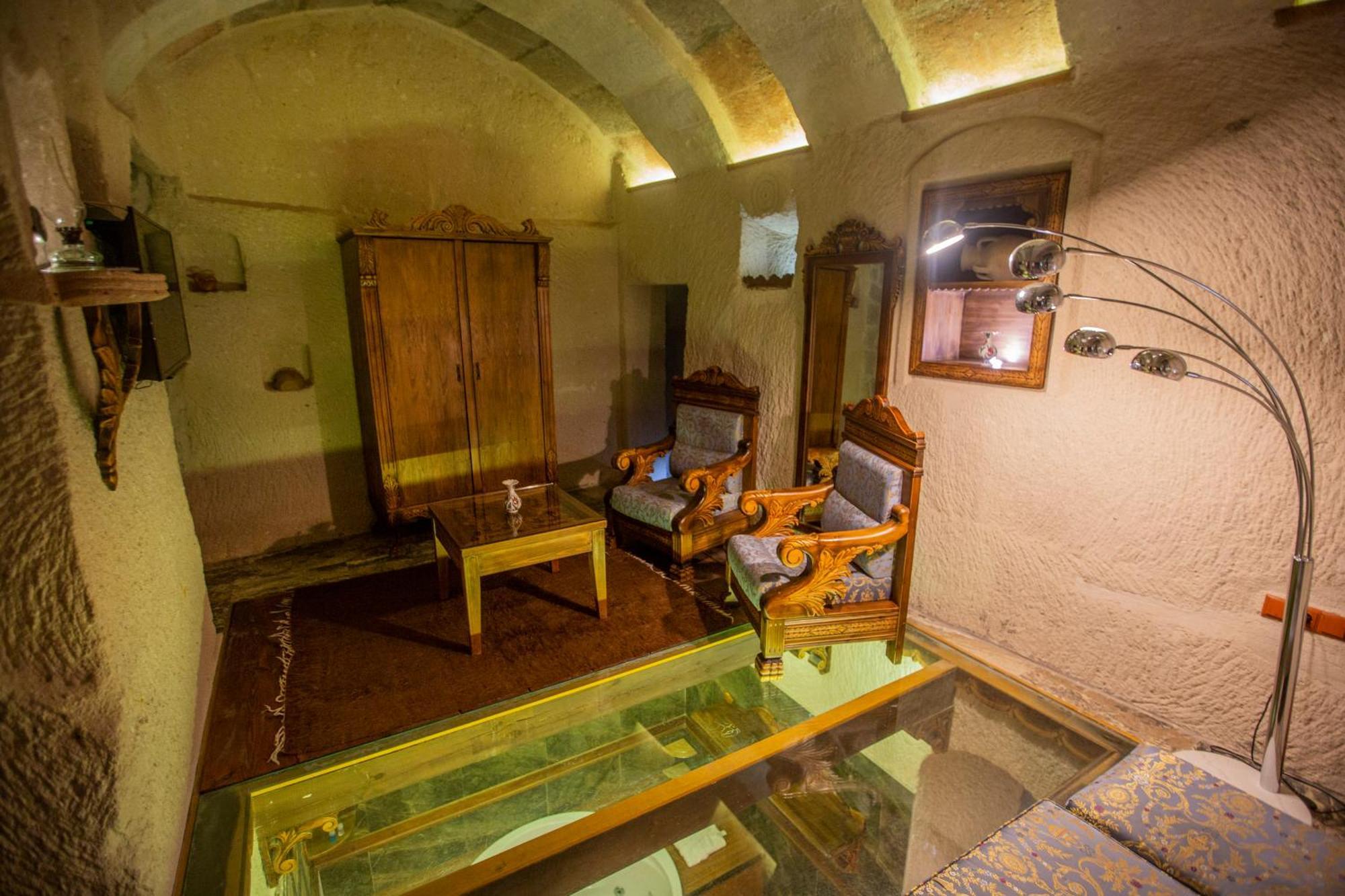 Hermes Cave Hotel Учисар Экстерьер фото