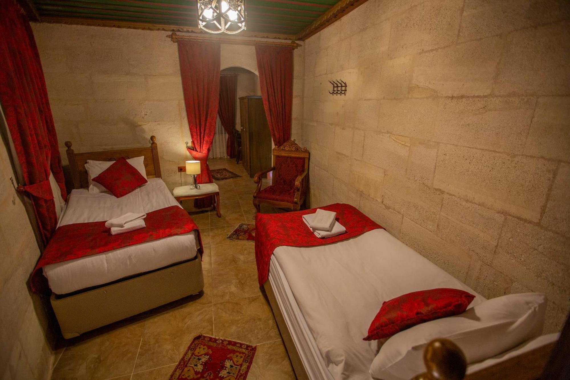Hermes Cave Hotel Учисар Номер фото