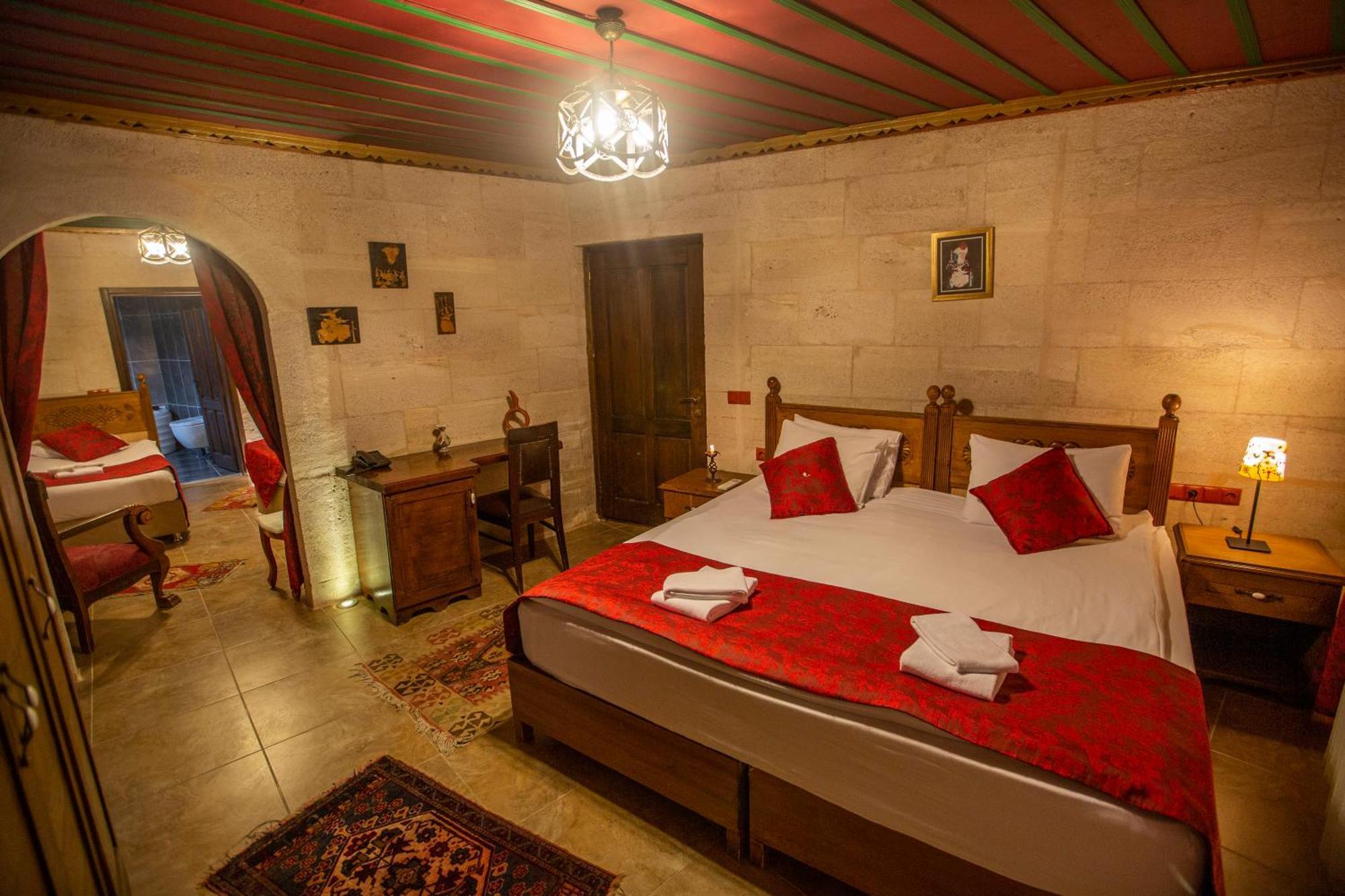 Hermes Cave Hotel Учисар Номер фото