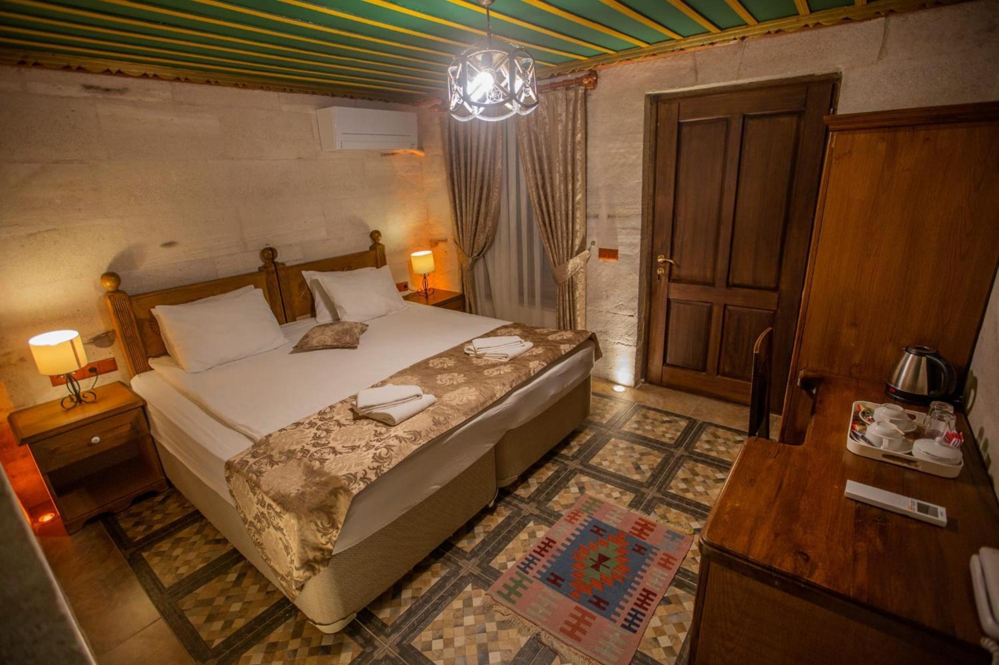Hermes Cave Hotel Учисар Экстерьер фото