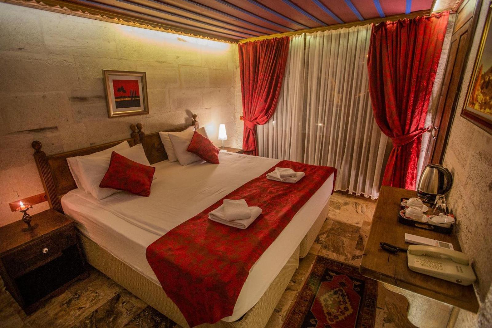 Hermes Cave Hotel Учисар Экстерьер фото