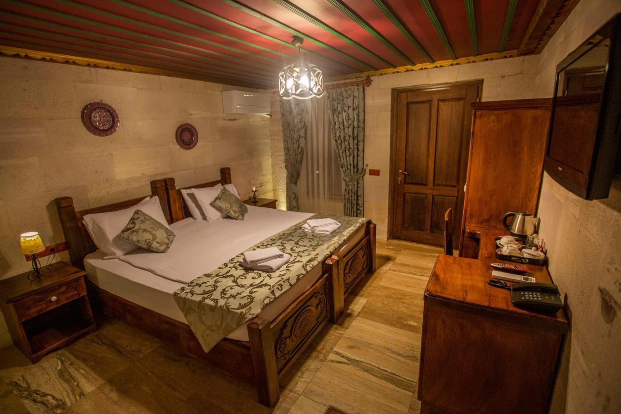 Hermes Cave Hotel Учисар Экстерьер фото