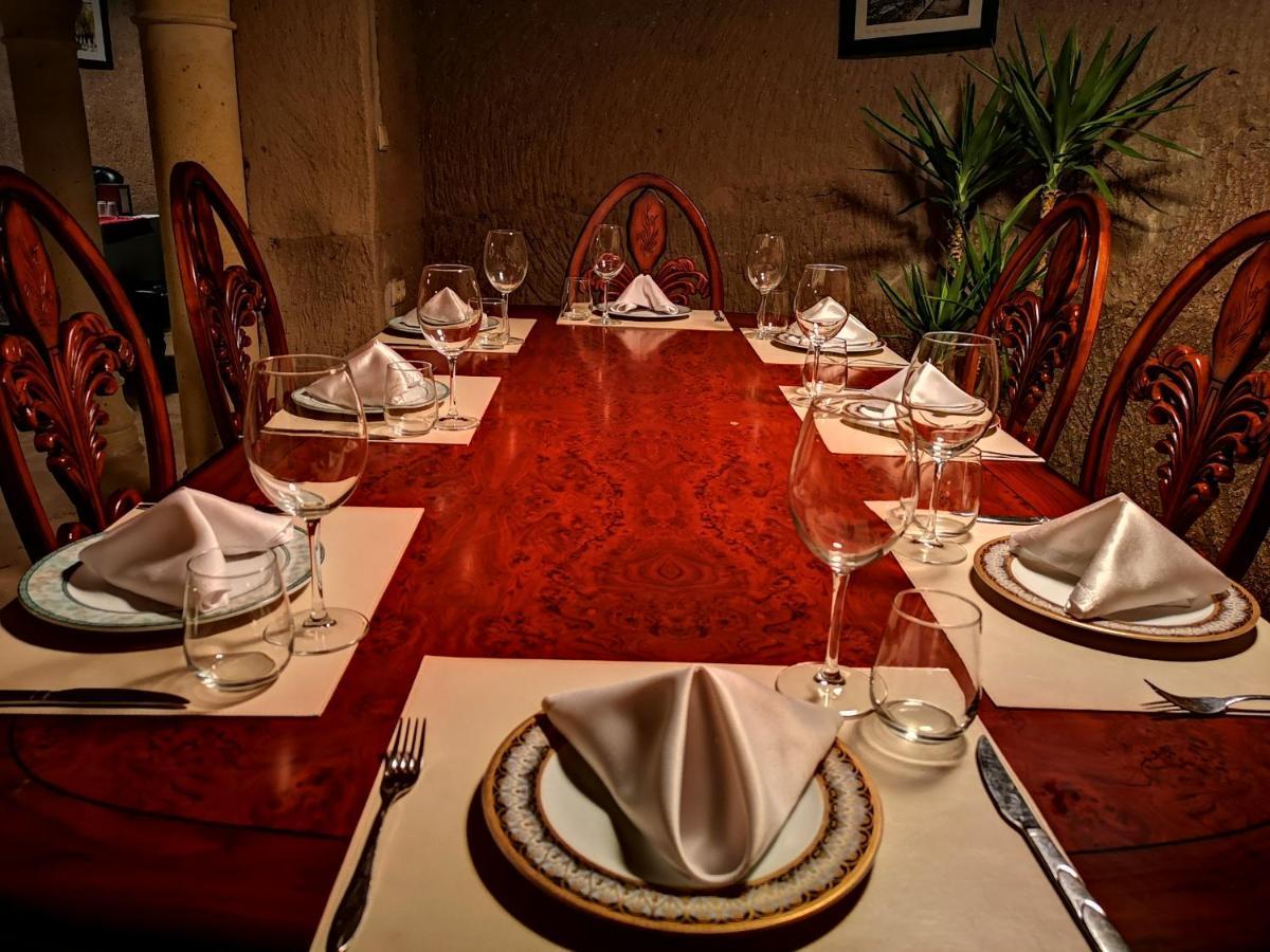 Hermes Cave Hotel Учисар Экстерьер фото